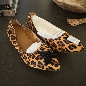 J Crew cheetah leopard tassel flat loafers size 5 1/2 (6) New